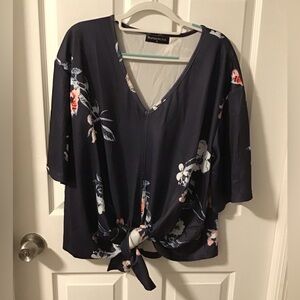 NWOT! Elegant Floral Tie-Front Blouse in Navy